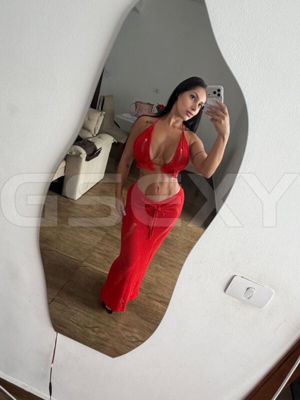 Acompanhante Clara Volkov