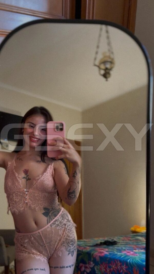 Acompanhante Ariel Rossi