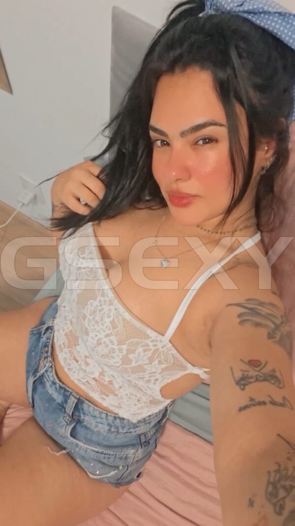 Acompanhante Ísis Valença