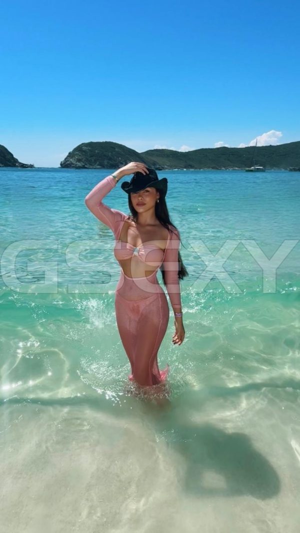 Acompanhante Ágatha Dias