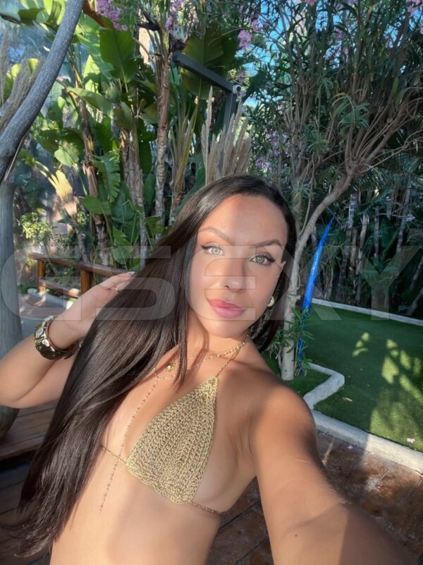 Acompanhante de luxo morena que atende casais em Campinas - Ana Clara Lovatelli