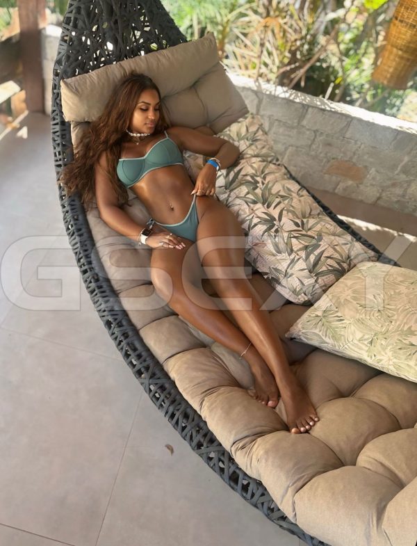 Acompanhante Bárbara Sampaio