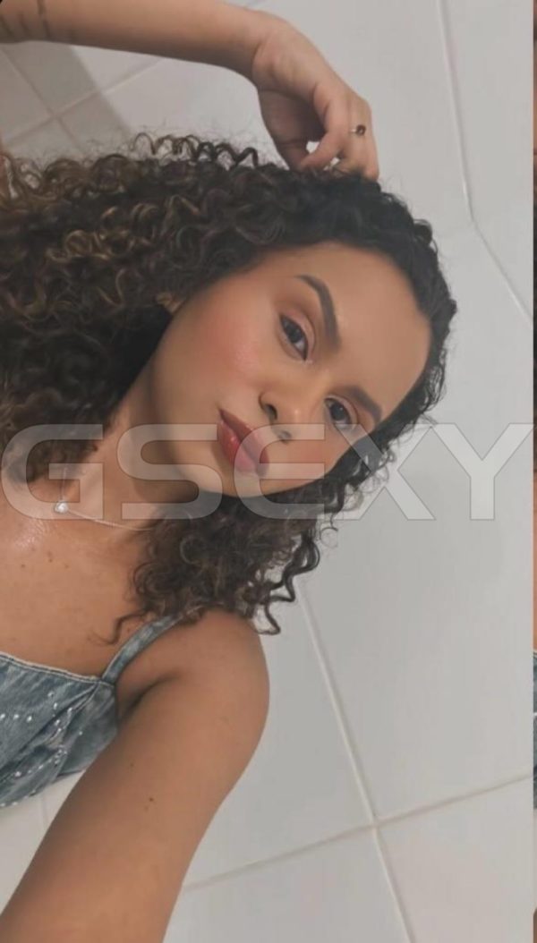 Acompanhante Bia Ferraz
