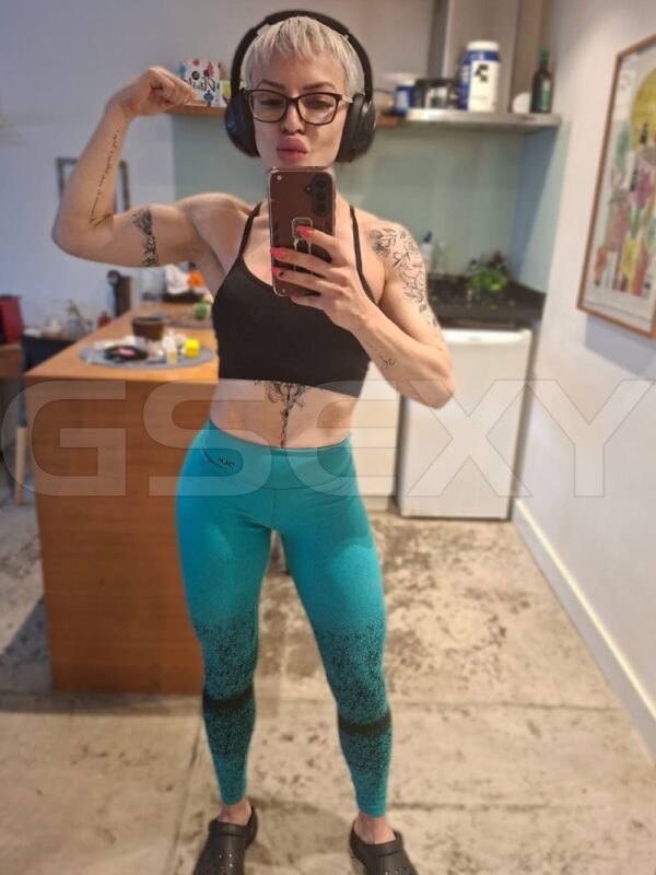 Garota de programa loira que aceita cartão em Campinas - Carolina Monroe