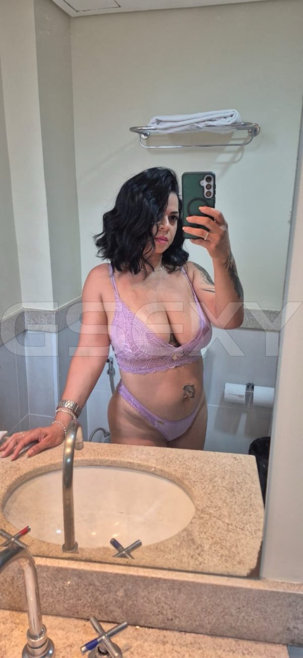 Acompanhante Cleópatra