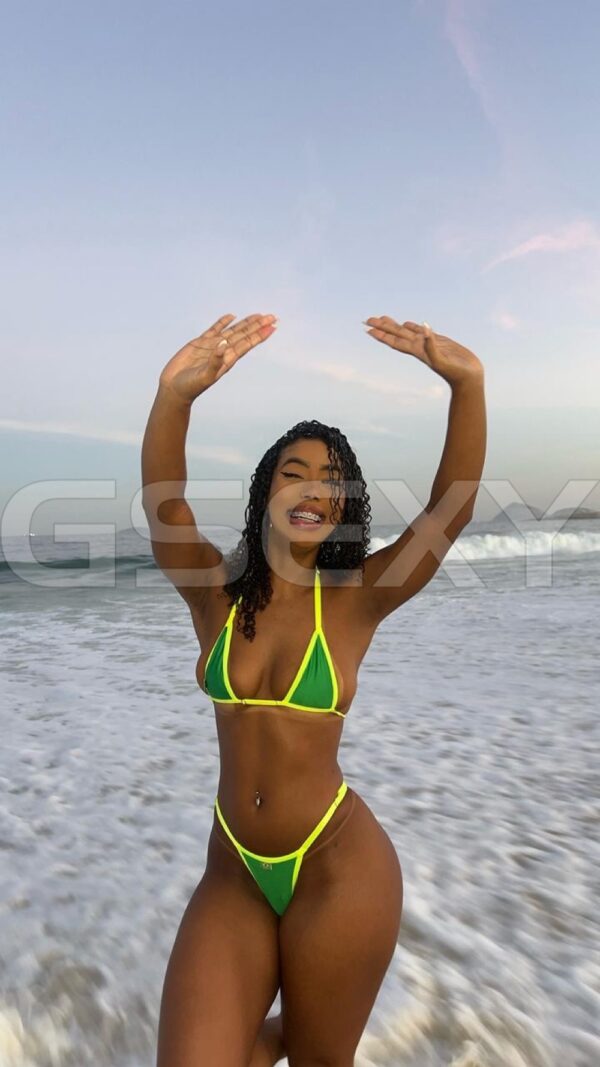 Acompanhante Evelyn Moreau