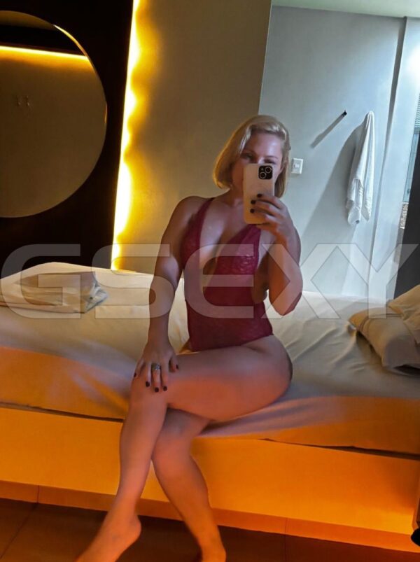Acompanhante Gabi Brandão