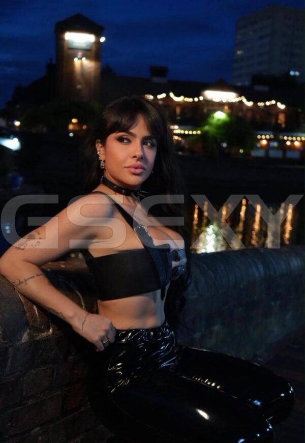 Acompanhante Gabriela Barcellos