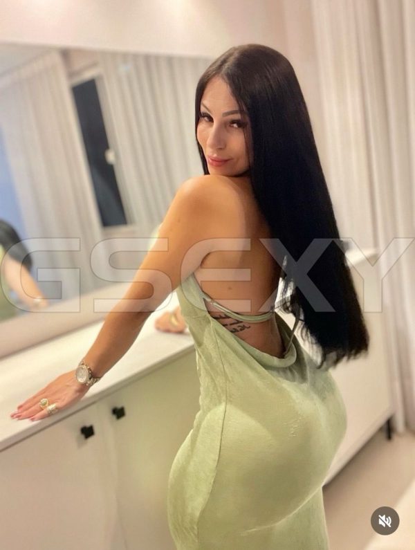 Acompanhante Giovana Vaz