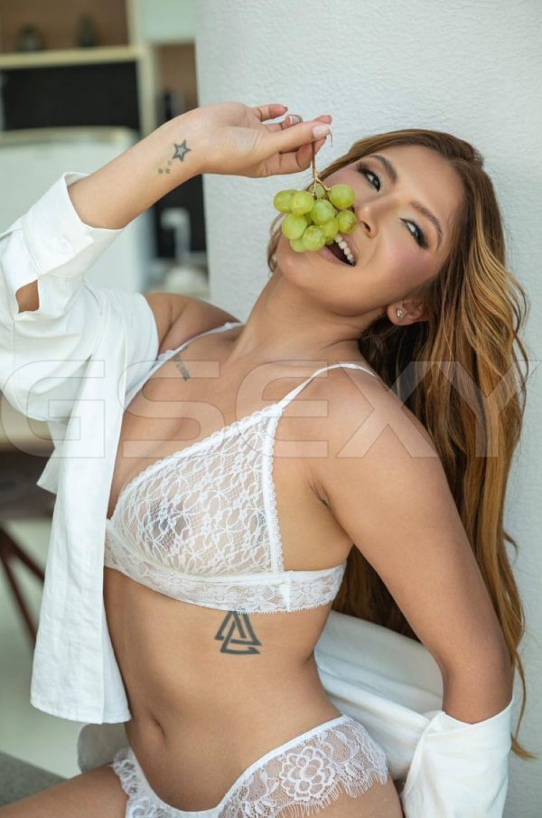 Acompanhante Helena Ferri em Campinas