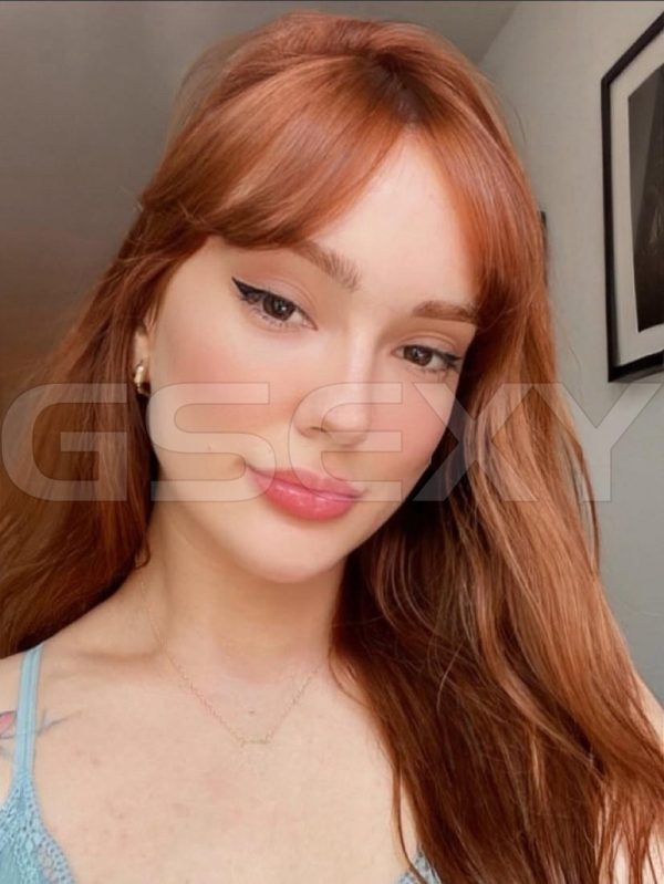 Acompanhante Helena Volkova