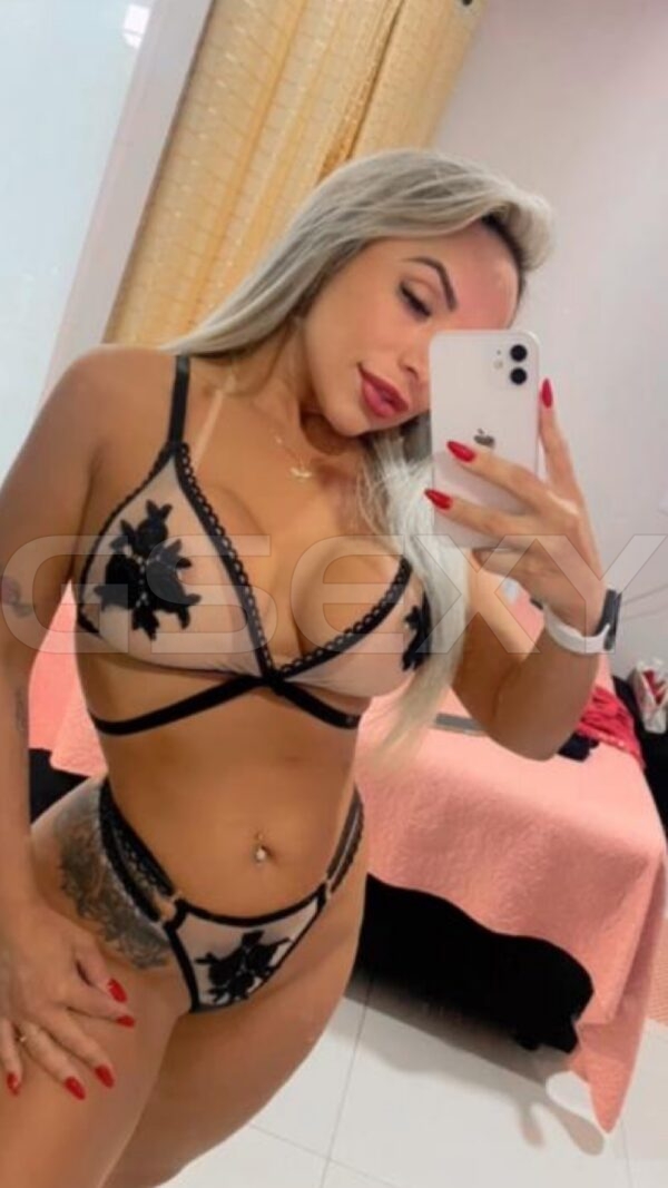 Garota de programa loira que aceita cartão em Campinas - Mel Mendes