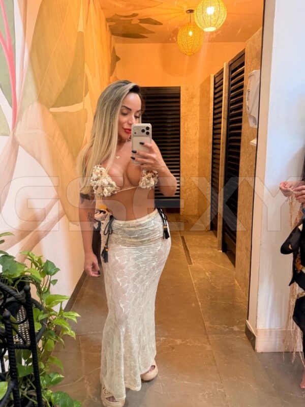 Garota de programa loira que aceita cartão em Campinas - Mel Mendes