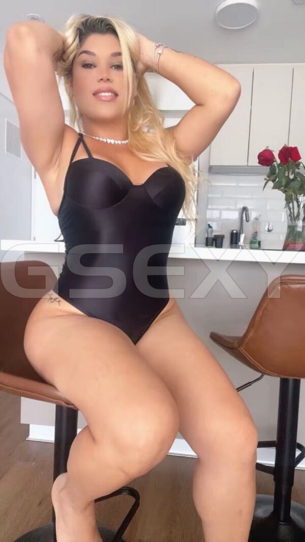 Acompanhante Micaela Ferraz