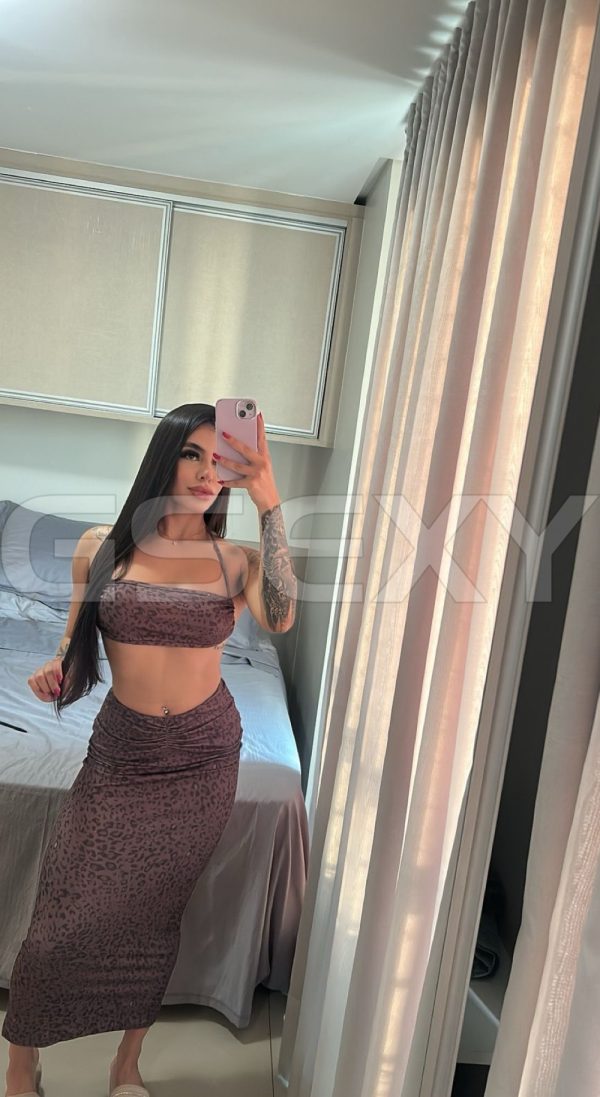 Acompanhante Pietra Lins em Campinas