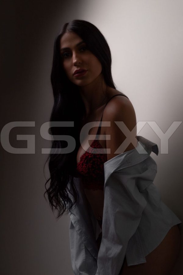 Acompanhante Nathy Simões em Campinas