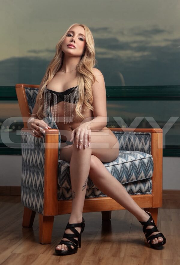 Acompanhante Nicole Khodair