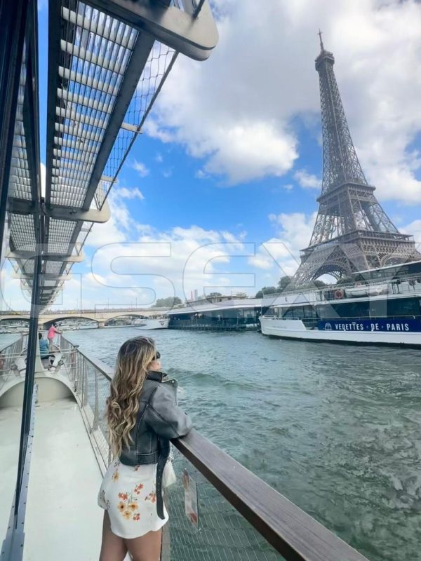 Acompanhante Virgínia Costa