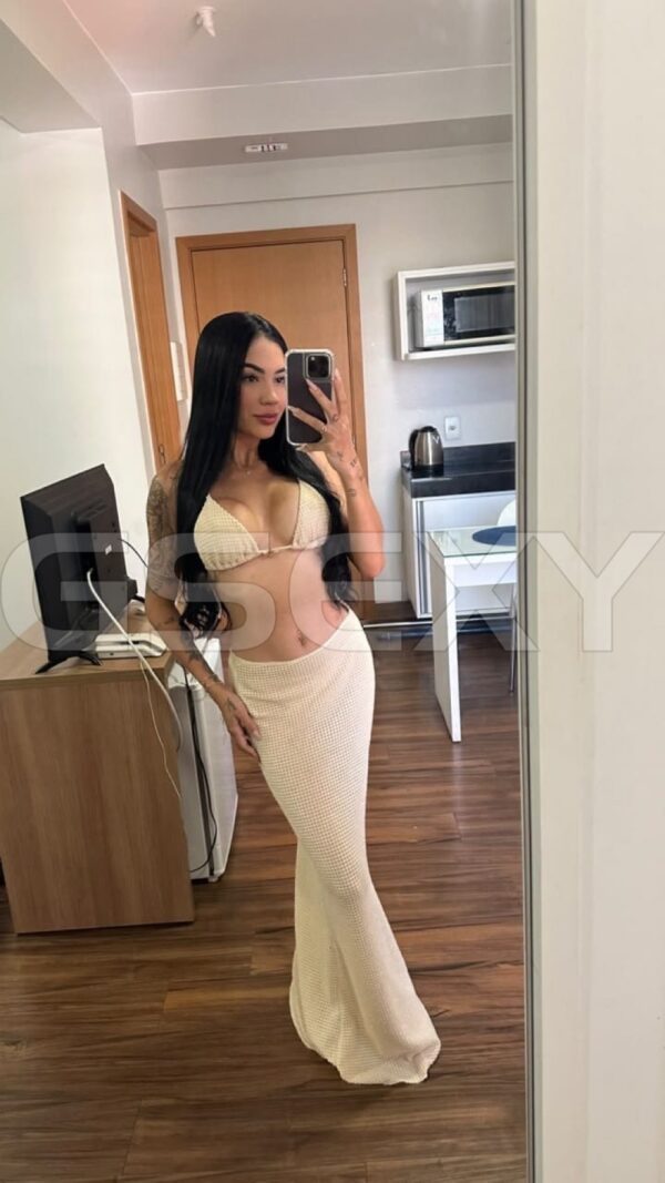 Acompanhante Yasmin Becker