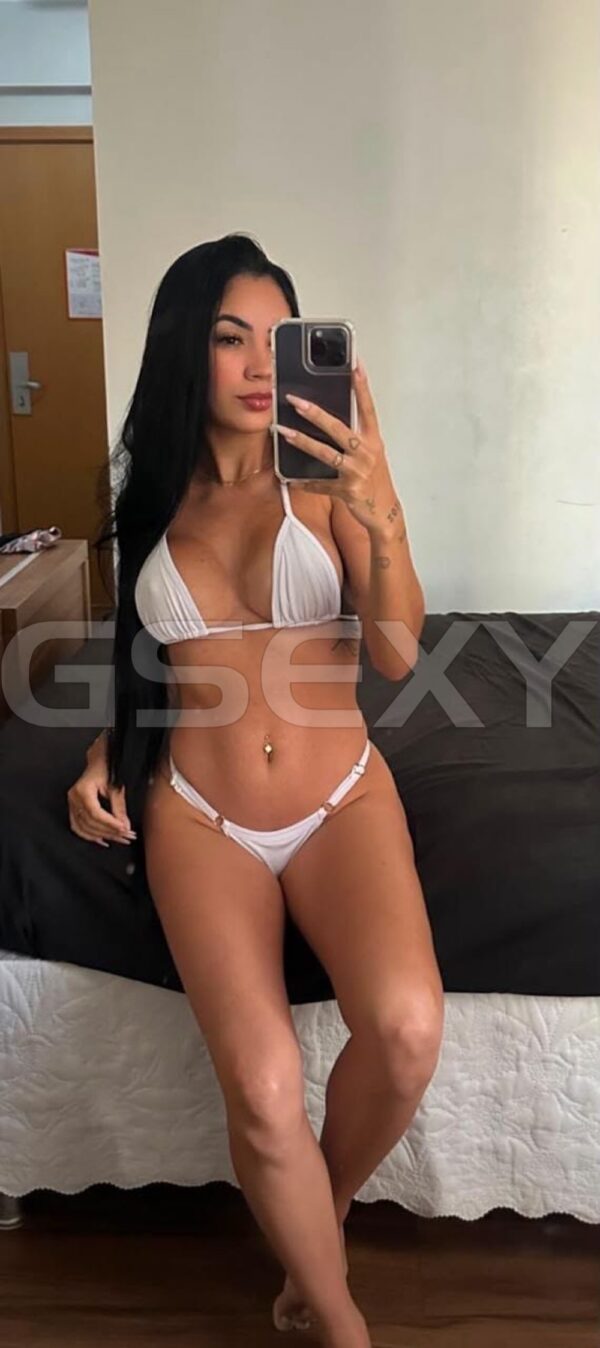 Acompanhante Yasmin Becker