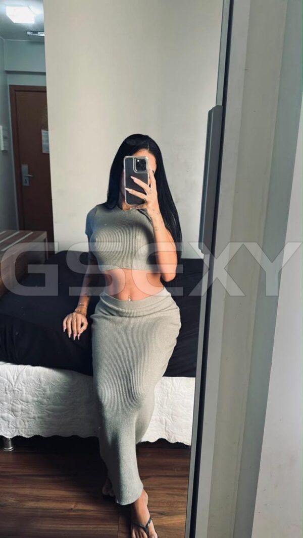 Acompanhante Yasmin Becker