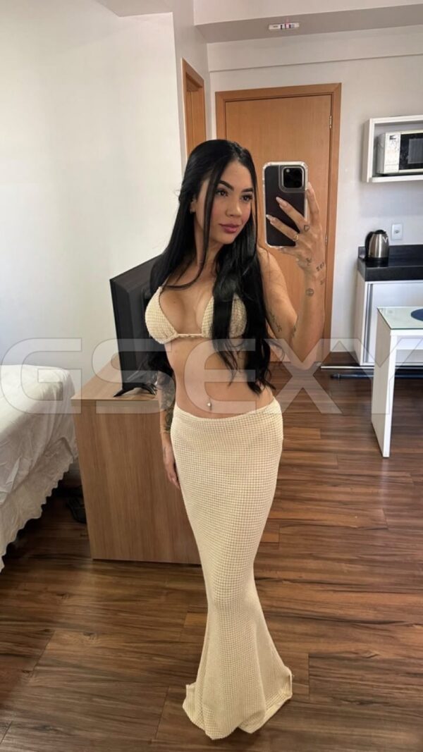Acompanhante Yasmin Becker